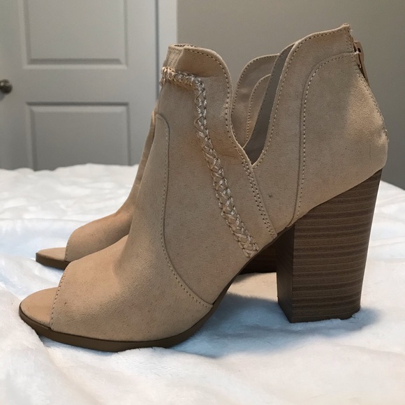fergie peep toe bootie